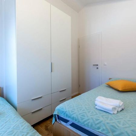 Balkun Apartment Maslinica Bagian luar foto