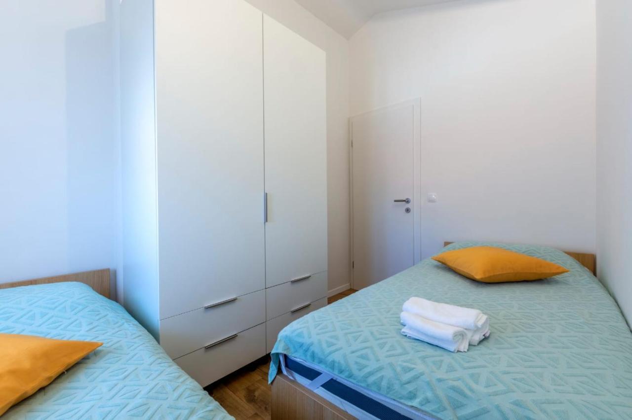 Balkun Apartment Maslinica Bagian luar foto
